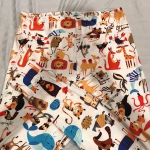 Lularoe unicorn leggings.